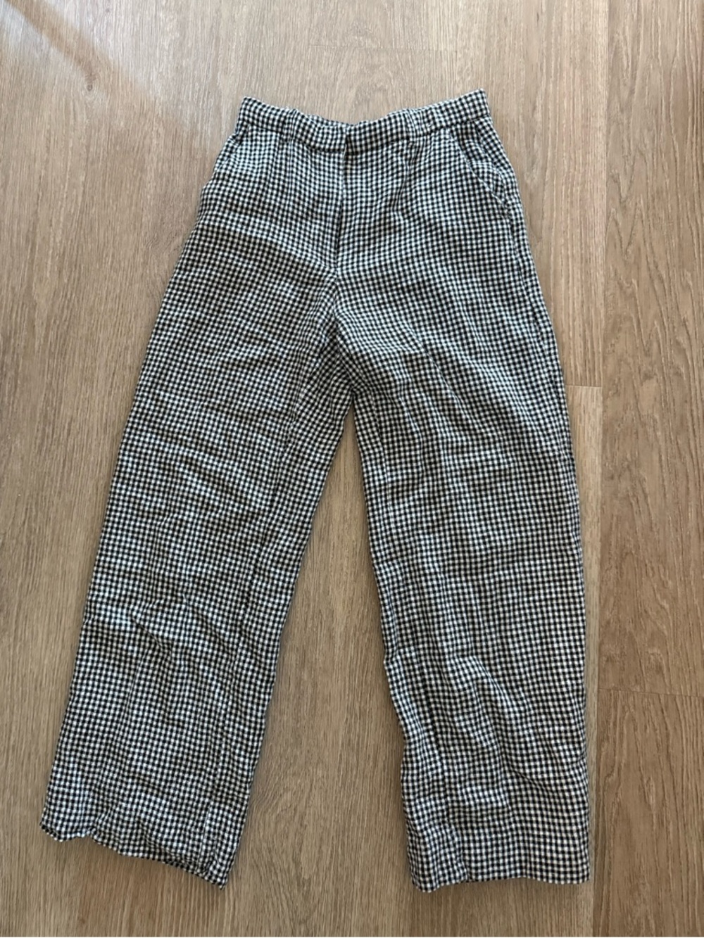 Abercrombie & Fitch Black and White Gingham Chinos